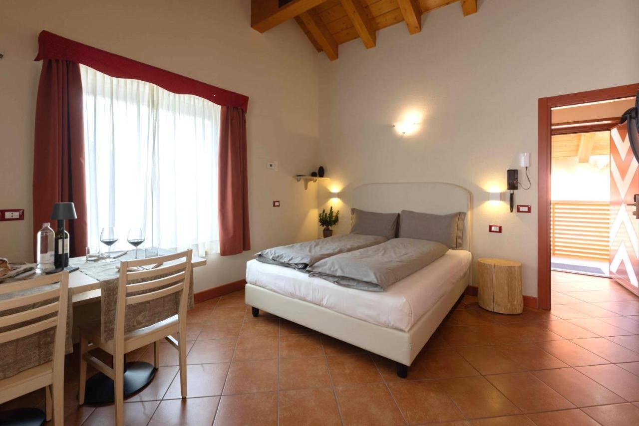 Residence Adamello Resort Ponte Di Legno Kültér fotó